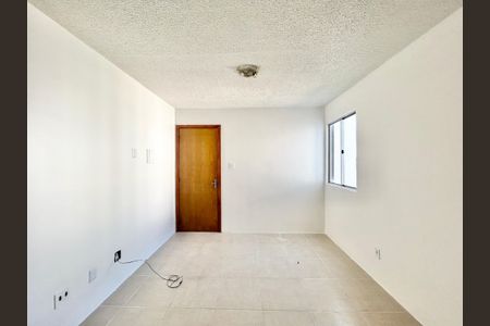 Sala de apartamento para alugar com 2 quartos, 42m² em Canudos, Novo Hamburgo