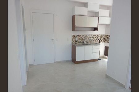 Apartamento à venda com 2 quartos, 34m² em Vila Gomes, São Paulo