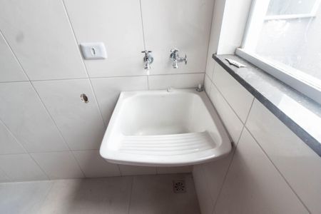 Apartamento para alugar com 42m², 2 quartos e sem vagaÁrea de serviço