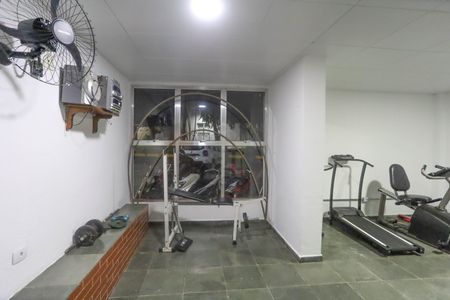 Apartamento para alugar com 55m², 2 quartos e 2 vagas Apartamento para alugar com 55m², 2 quartos e 2 vagasÁrea comum - Academia