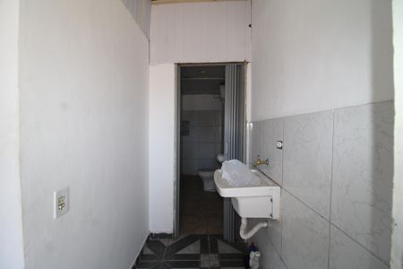 Banheiro de casa para alugar com 1 quarto, 47m² em Lauzane Paulista, São Paulo