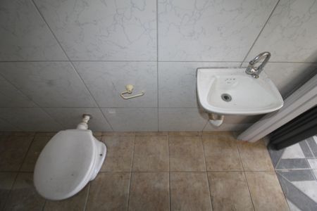 Casa para alugar com 47m², 1 quarto e sem vagaBanheiro