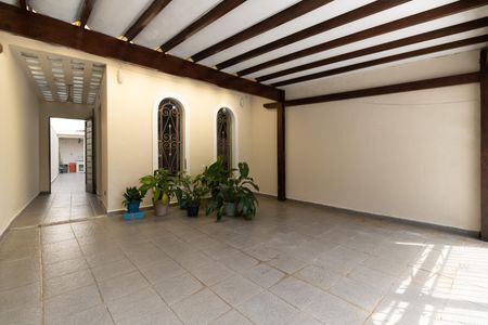 Casa à venda com 120m², 2 quartos e 2 vagasGaragem 