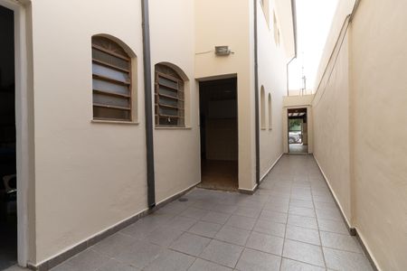 Casa à venda com 120m², 2 quartos e 2 vagasQuintal