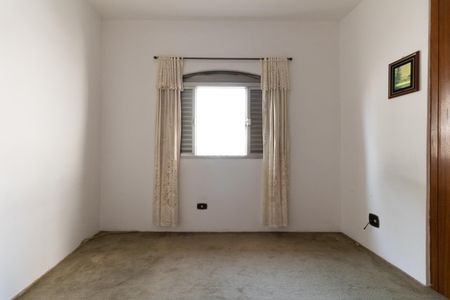 Casa à venda com 120m², 2 quartos e 2 vagasSuíte