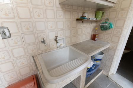 Casa à venda com 120m², 2 quartos e 2 vagasLavanderia