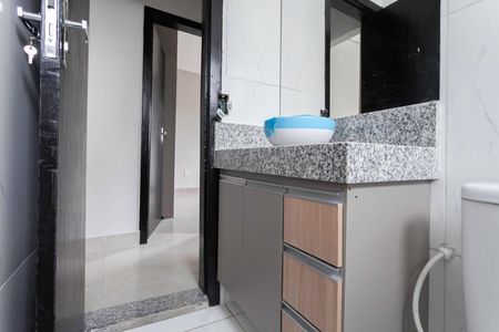 Apartamento à venda com 57m², 2 quartos e 1 vagaBanheiro social 