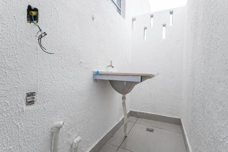 Apartamento à venda com 57m², 2 quartos e 1 vagaÁrea de serviço 