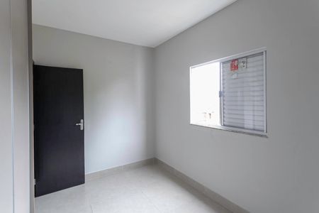 Apartamento à venda com 57m², 2 quartos e 1 vagaQuarto 2