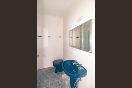 Banheiro  de apartamento para alugar com 2 quartos, 79m² em Centro Histórico, Porto Alegre