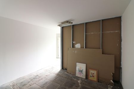 Casa à venda com 216m², 3 quartos e 2 vagasQuarto de Serviço