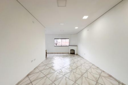 Casa à venda com 216m², 2 quartos e 2 vagasSala