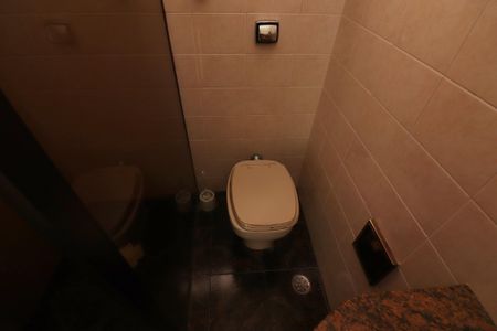 Casa à venda com 216m², 3 quartos e 2 vagasBanheiro 2