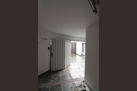 Casa à venda com 216m², 3 quartos e 2 vagasÁrea de Serviço