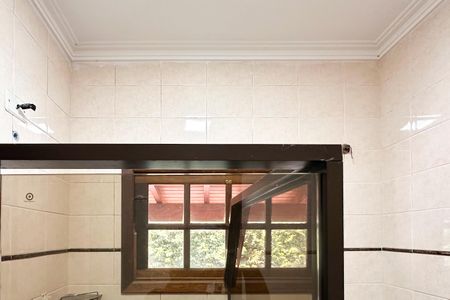 Casa à venda com 216m², 2 quartos e 2 vagasBanheiro Social 2