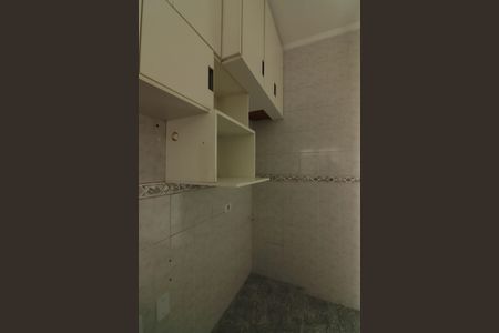 Casa à venda com 216m², 3 quartos e 2 vagasCozinha 