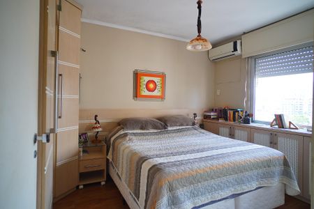 Apartamento à venda com 219m², 2 quartos e 2 vagasQuarto Suíte