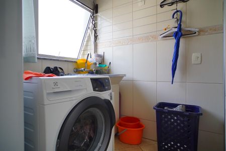 Apartamento à venda com 219m², 2 quartos e 2 vagasBanheiro de serviço