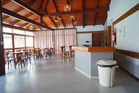 Apartamento à venda com 219m², 2 quartos e 2 vagasÁrea comum - Salão de festas