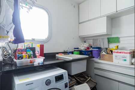 Apartamento à venda com 150m², 2 quartos e 2 vagas Apartamento à venda com 150m², 2 quartos e 2 vagasÁrea de Serviço