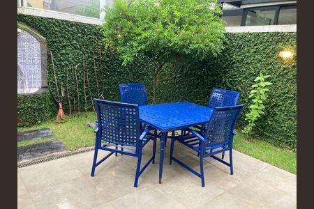 Casa de condomínio à venda com 400m², 4 quartos e 1 vaga