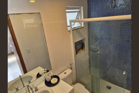 Casa de condomínio à venda com 400m², 4 quartos e 1 vaga