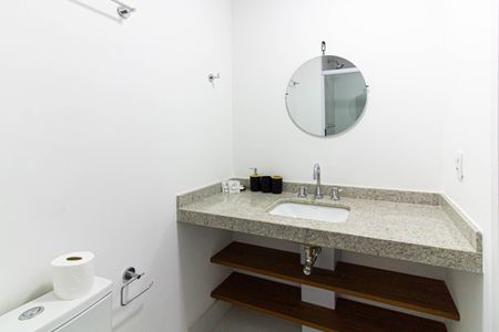 Studio à venda com 25m², 1 quarto e sem vaga Studio à venda com 25m², 1 quarto e sem vagaBanheiro