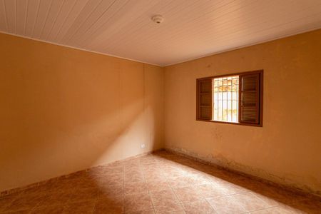 Quarto 1 de casa à venda com 3 quartos, 200m² em Vila Taquari, São Paulo