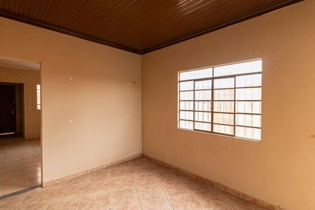 Casa à venda com 200m², 3 quartos e 2 vagasSala