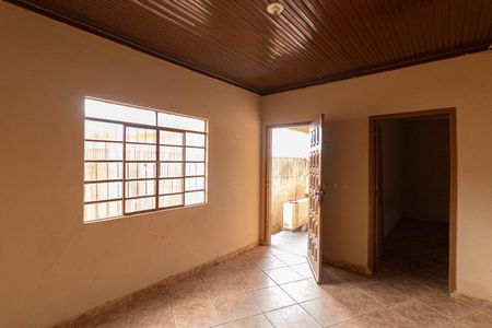 Sala de casa à venda com 3 quartos, 200m² em Vila Taquari, São Paulo