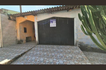 Casa à venda com 232m², 3 quartos e 3 vagas