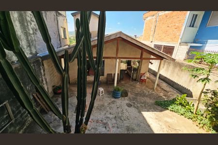 Casa à venda com 232m², 3 quartos e 3 vagas