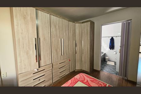 Casa à venda com 232m², 3 quartos e 3 vagas