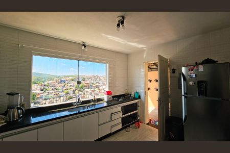Casa à venda com 232m², 3 quartos e 3 vagas