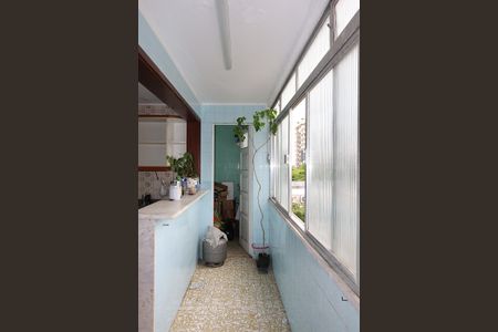 Apartamento para alugar com 143m², 4 quartos e 2 vagasBanheiro de Serviço