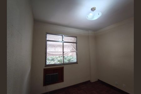 Apartamento à venda com 80m², 2 quartos e 1 vaga Apartamento à venda com 80m², 2 quartos e 1 vagaQuarto 1