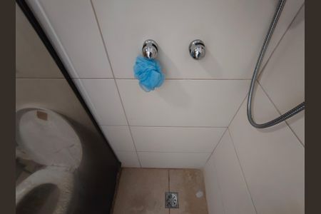 Apartamento à venda com 80m², 2 quartos e 1 vaga Apartamento à venda com 80m², 2 quartos e 1 vagaBanheiro Suite