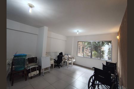 Apartamento à venda com 80m², 2 quartos e 1 vaga