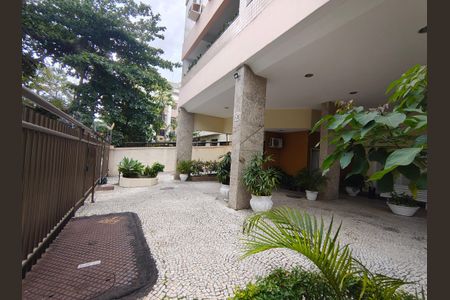 Apartamento à venda com 80m², 2 quartos e 1 vaga Apartamento à venda com 80m², 2 quartos e 1 vagaÁrea comum