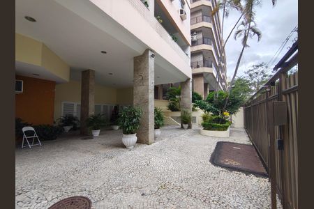 Apartamento à venda com 80m², 2 quartos e 1 vaga Apartamento à venda com 80m², 2 quartos e 1 vagaÁrea comum