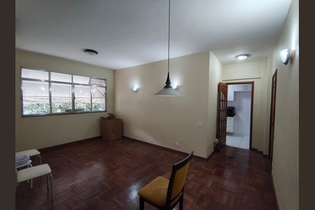 Apartamento à venda com 80m², 2 quartos e 1 vaga Apartamento à venda com 80m², 2 quartos e 1 vagaSala