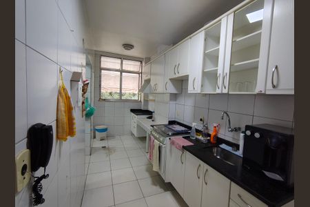 Apartamento à venda com 80m², 2 quartos e 1 vaga Apartamento à venda com 80m², 2 quartos e 1 vagaCozinha