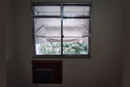 Apartamento à venda com 80m², 2 quartos e 1 vaga Apartamento à venda com 80m², 2 quartos e 1 vagaJanela - Quarto 1