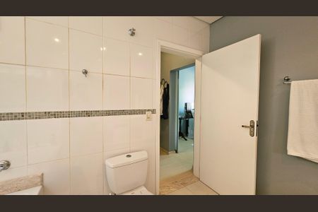 Casa de condomínio para alugar com 313m², 5 quartos e 6 vagas