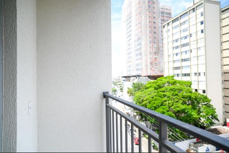 Apartamento para alugar com 33m², 2 quartos e sem vagaVaranda