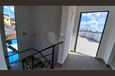 Casa à venda com 32m², 1 quarto e 1 vaga