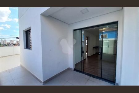 Casa à venda com 32m², 1 quarto e 1 vaga