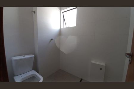 Casa à venda com 32m², 1 quarto e 1 vaga