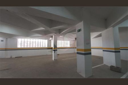 Casa à venda com 32m², 1 quarto e 1 vaga