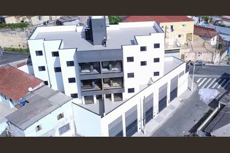Casa à venda com 32m², 1 quarto e 1 vaga